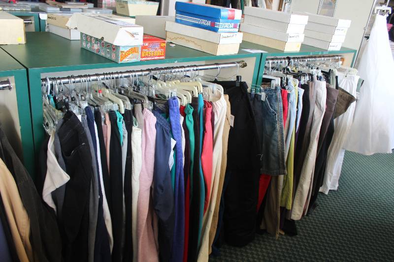 Lot of (2) Clothing Racks