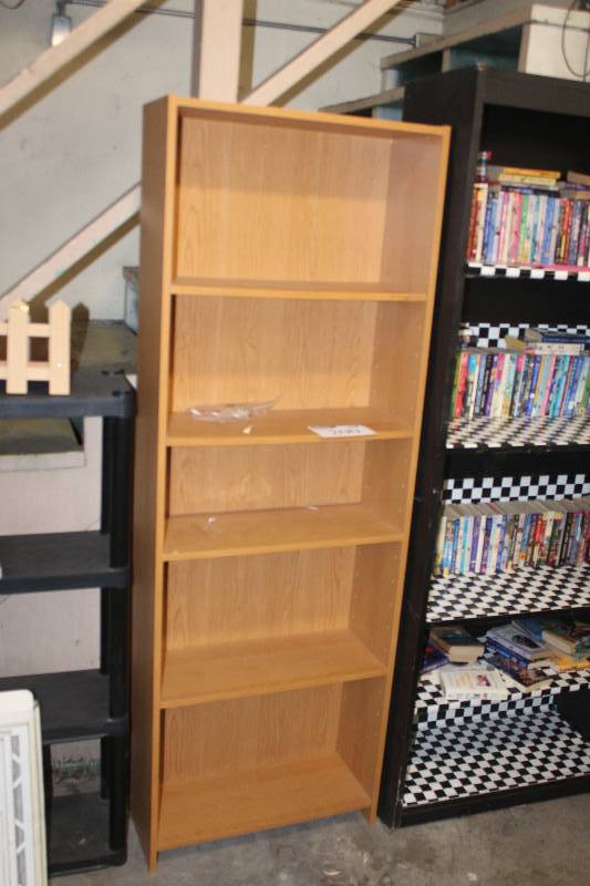 5-Shelf Book Case