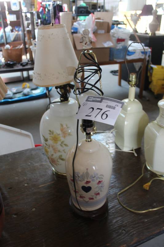 Lot of (2) Table Lamps