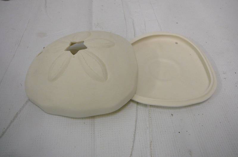 Porcelain Shell Candle Dish