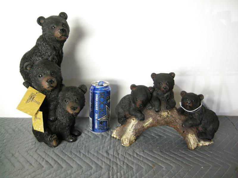 lot 13 image: Black Bear Whimsical Figures