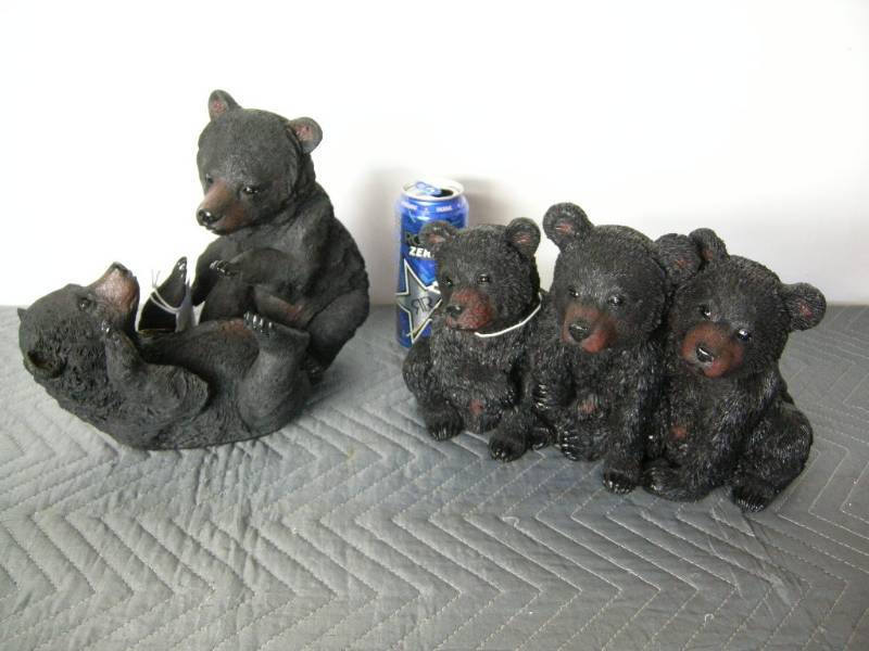 lot 55 image: Whimsical Bear Figures
