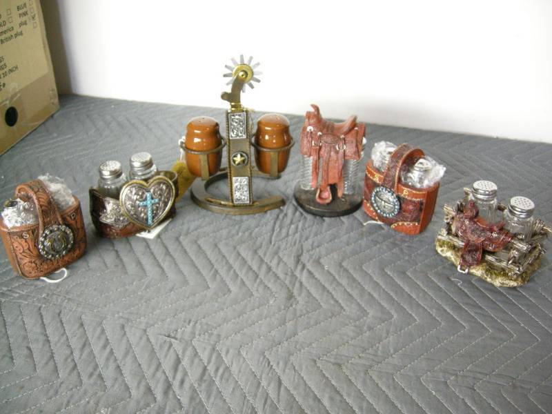 lot 63 image: Western Theme Salt & Pepper Sets
