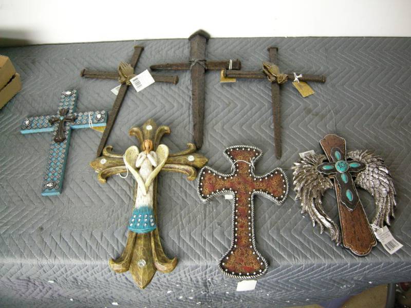 lot 76 image: Hanging Crosses