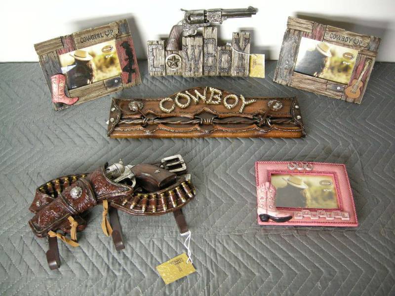 lot 85 image: Cowboy Cowgirl Frames  Signs