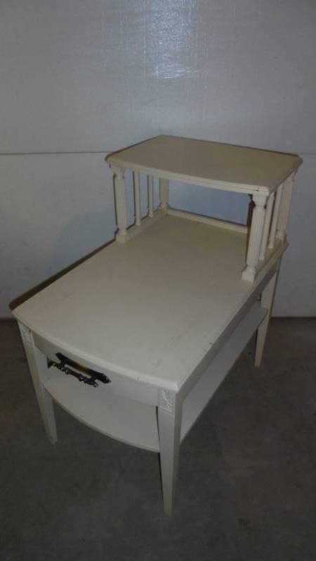 Cream Tiered Side Table