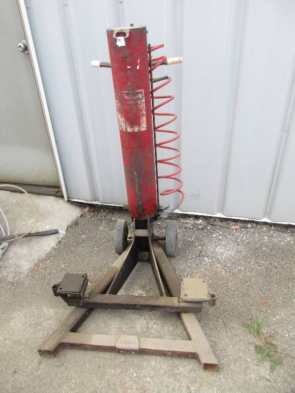 Bumper Jack
