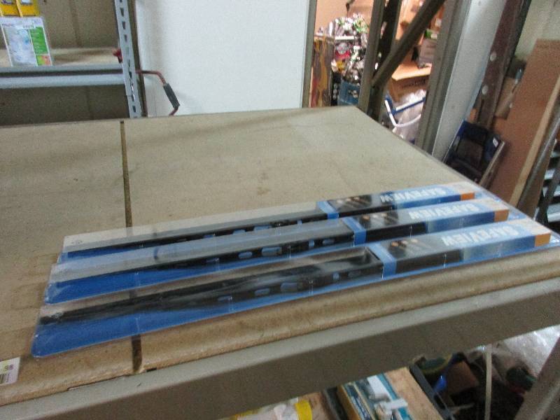 Wiper blades