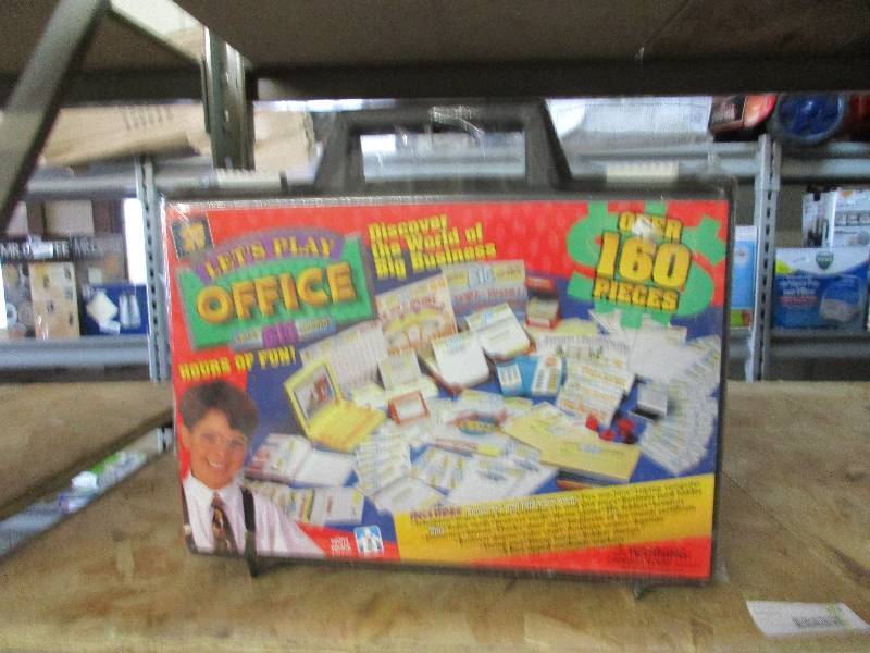 Lets play office game