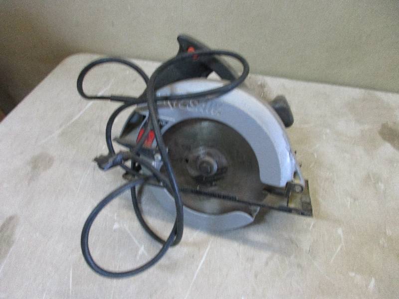Skil saw