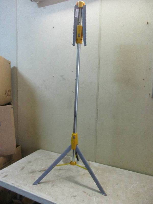 Hang a way