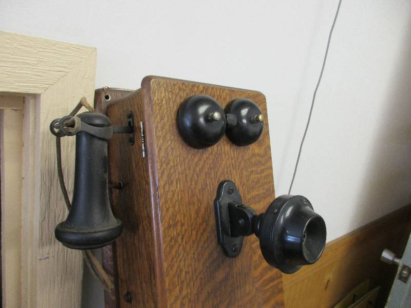 Antique phone