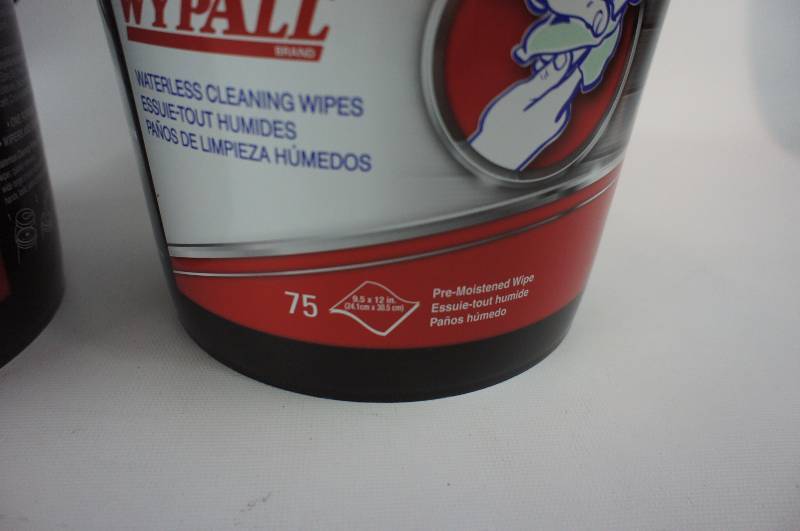 Wypall Waterless Hand Wipes - 2 Tubs - 75 Wipes per Tub