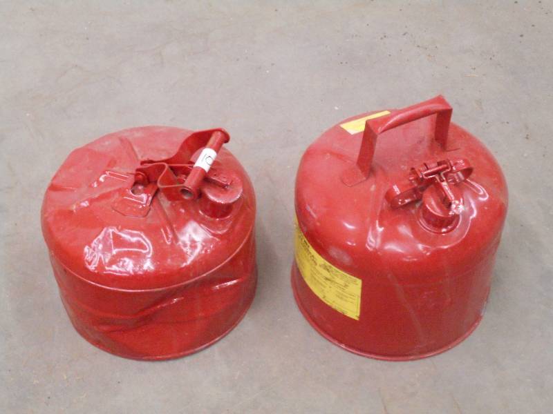 lot 10 image: Lot Of (2) 3-Gallon Steel Gas Cans ...