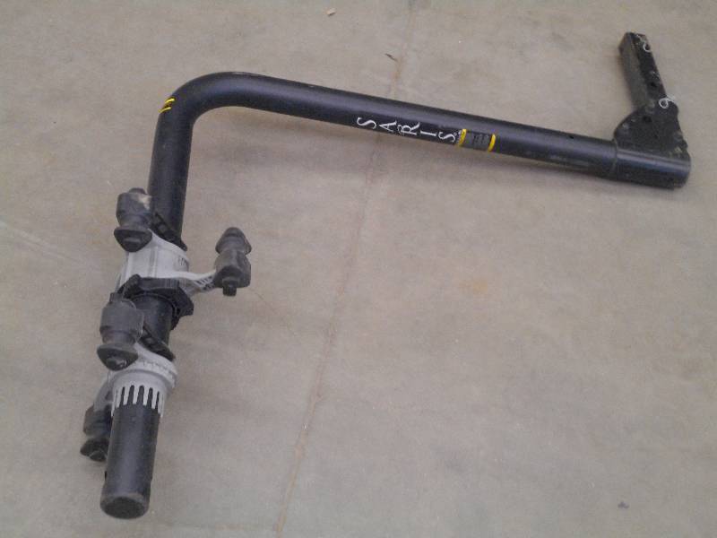 lot 22 image: 2-Place Receiver Mount Bike Rack ...
