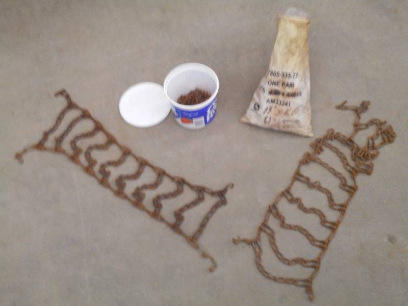 lot 28 image: (2) Sets Of Tire Chains 13x5.00 & ...