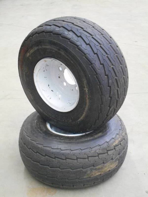 lot 44 image: (2) Like New 18.58.58 Trailer Tir...