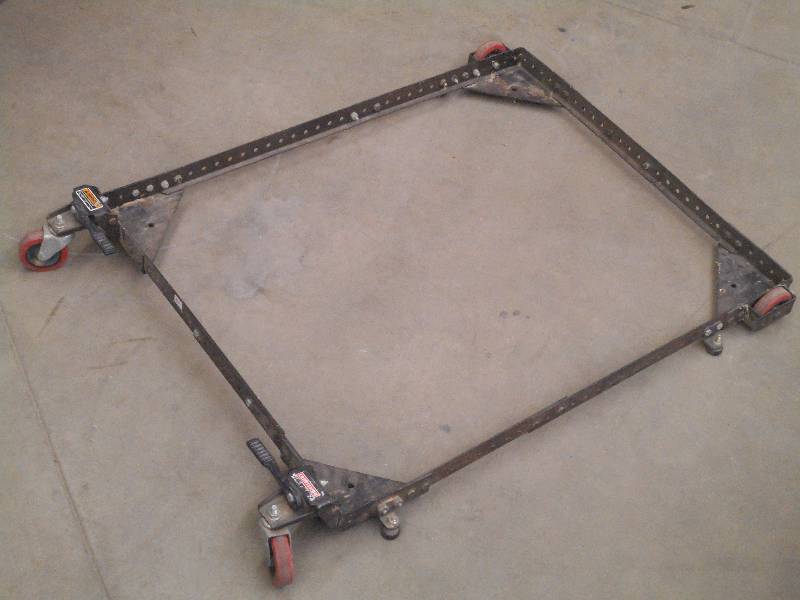 lot 86 image: Craftsman Adjustable Tool Stand Dol...