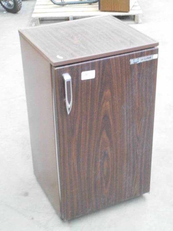 lot 90 image: U-Line Mini-Fridge With Interior Fr...