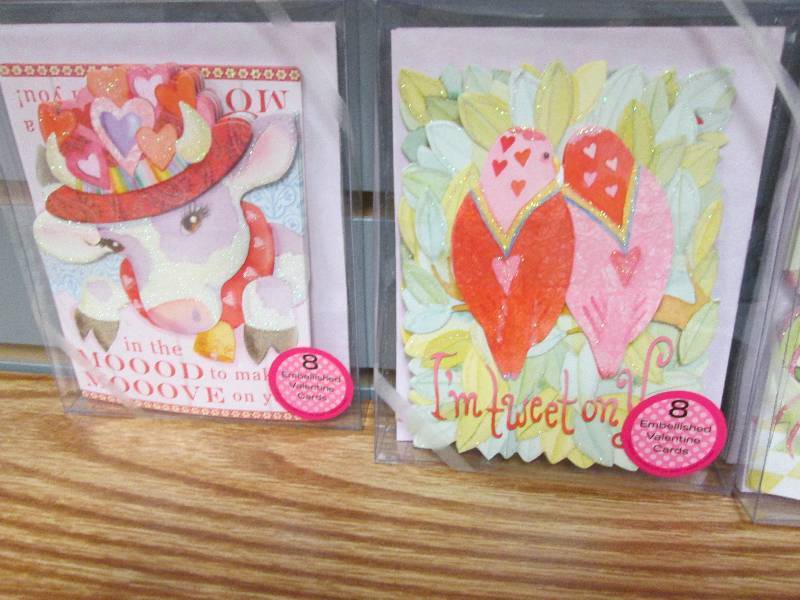 Lot of 4 assorted embellished Valen...