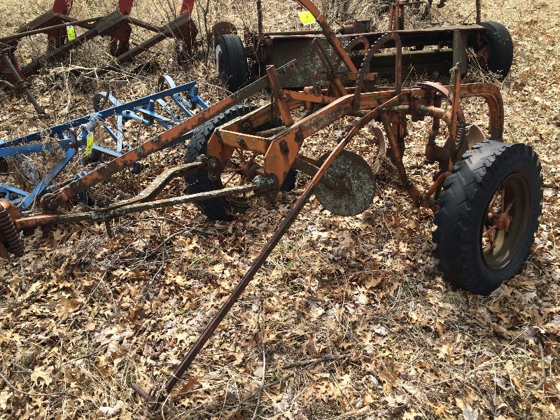2 bottom plow