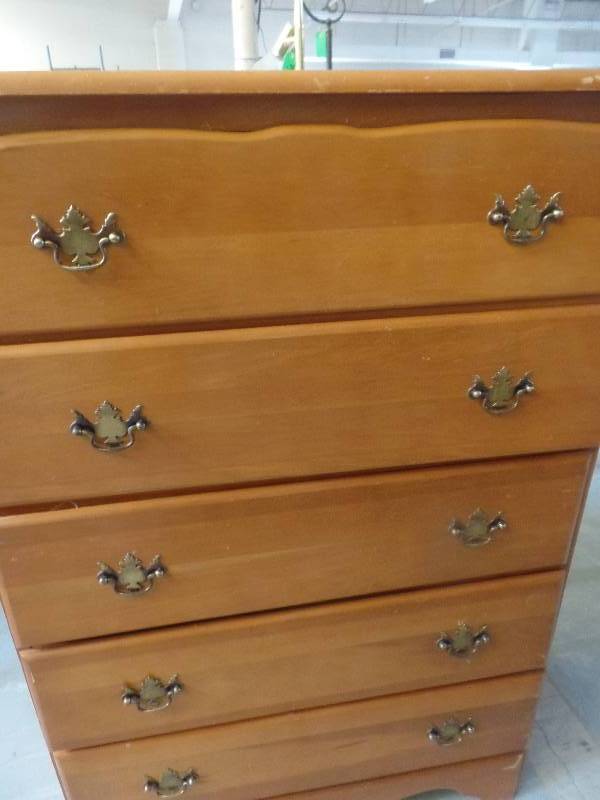 Dresser