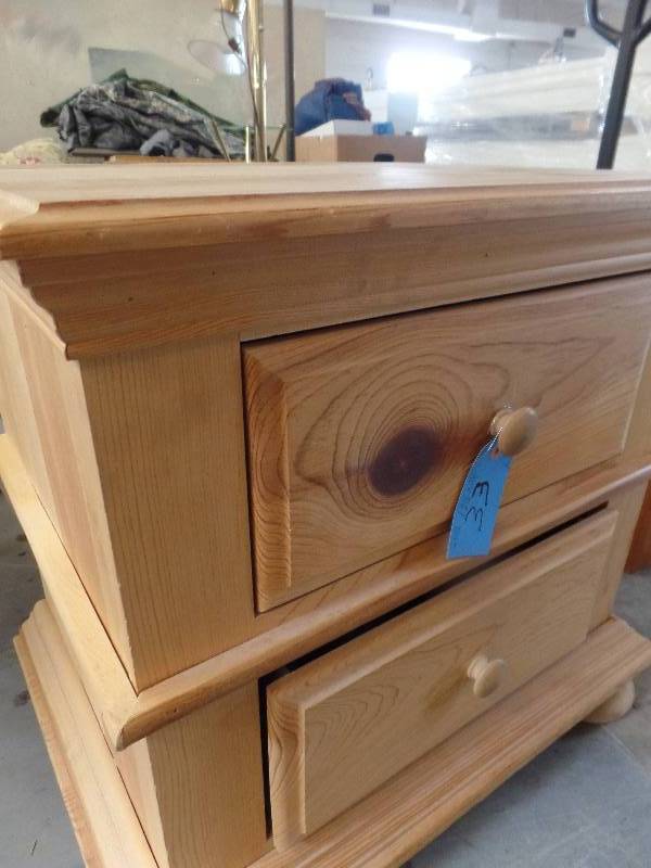 Night stand