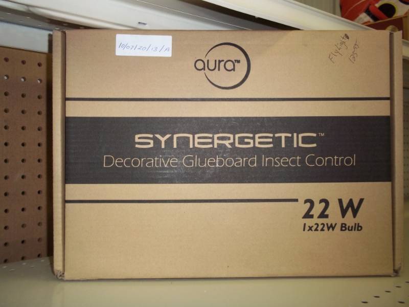 lot 9 image: New Fly Light Decorative Glue board Insect Control 22W