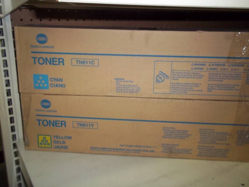 lot 38 image: New Konica Minolta toner TN611C, TN611Y