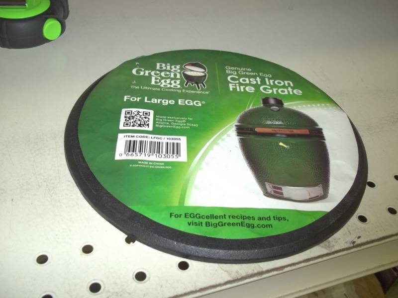 lot 55 image: New Big Green Egg Cast Iron Fire Plate