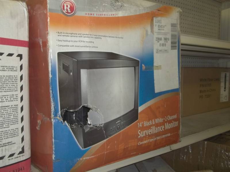lot 79 image: New 14 B and W Surveillance Monitor