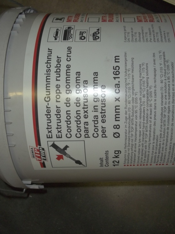 lot 107 image: New MTR Rope Rubber