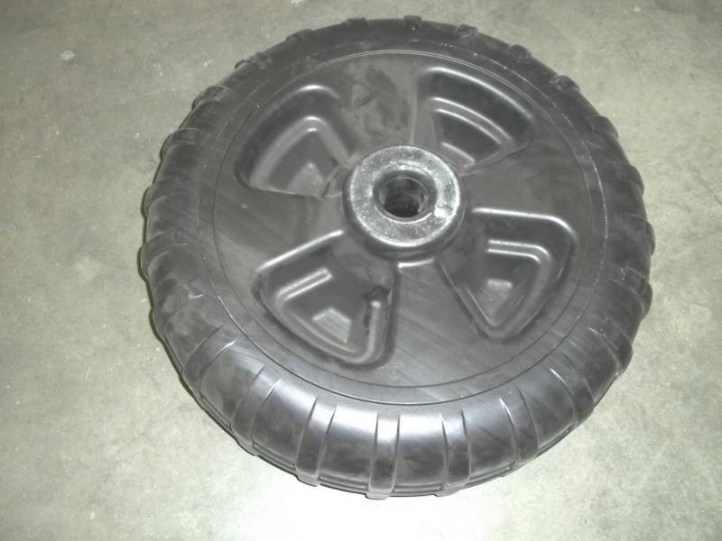 lot 130 image: New Dock  Lift Wheel 24 x 2 hole