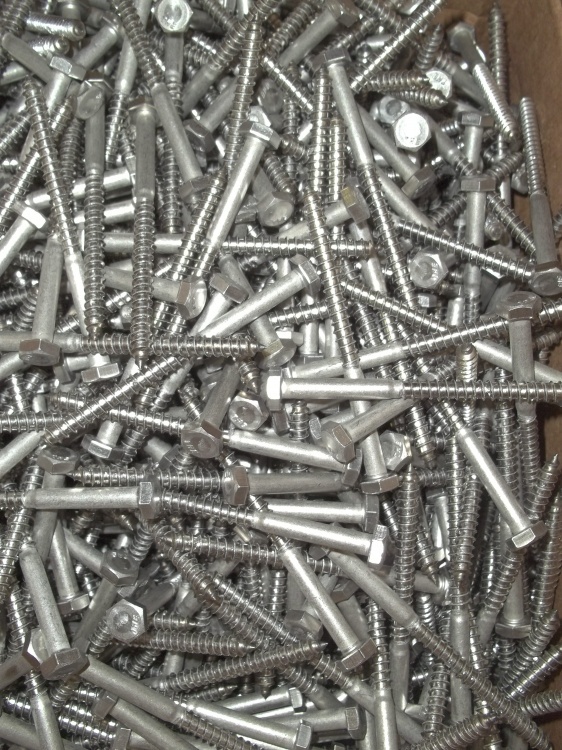 lot 157 image: New 800 Lag bolts 14 x 3.5 Stainless Steel