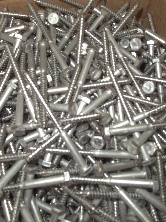 lot 162 image: New 731 Lag bolts 14 x 3.5 Stainless Steel