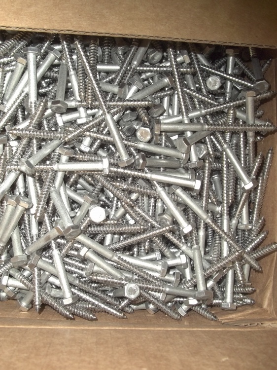 lot 168 image: New 800 Lag bolts 14 x 3.5 Stainless Steel