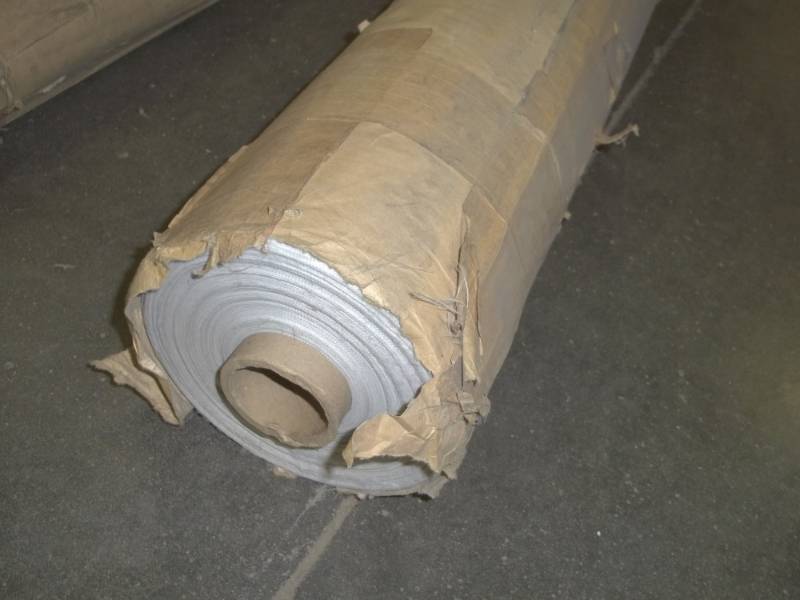 lot 184 image: New 62 Yards Tan  Beige Vinyl 60 Wide
