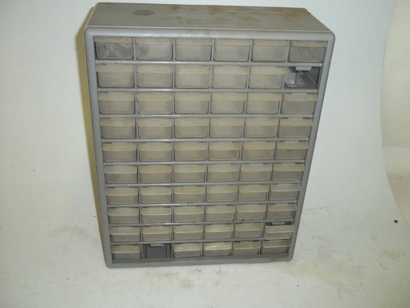 lot 214 image: Plastic Parts bin 15 x 18 x 6