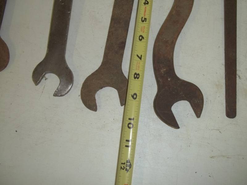 lot 219 image: Vintage Tools wrenches