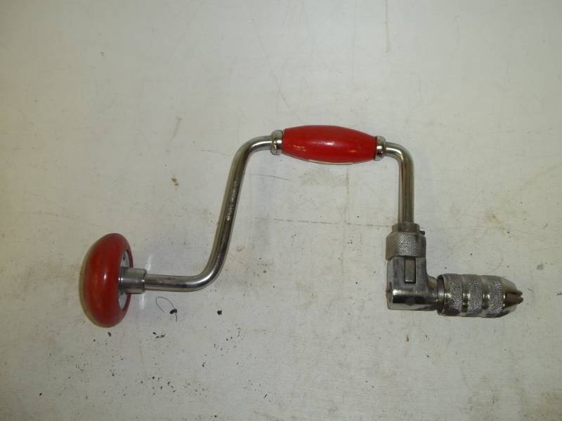 lot 234 image: Hand Drill