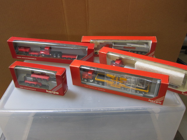 Model Railroad Accessories