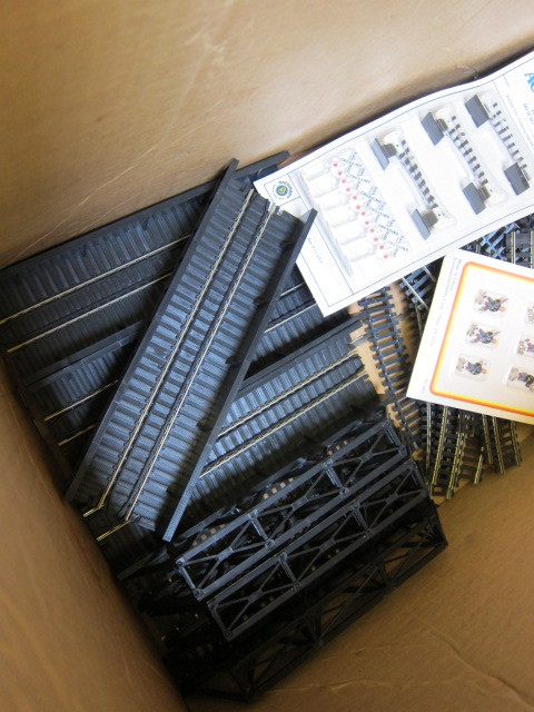 Model Railroad Accessories