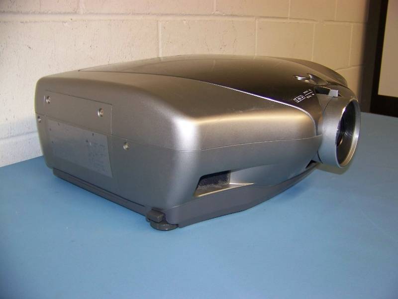 lot 20 image: Sharp, XV-Z12000, DLP Projector