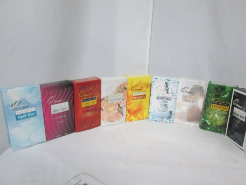 lot 56 image: Ladies 10-pc. Designer-Inspired Fragrance Set