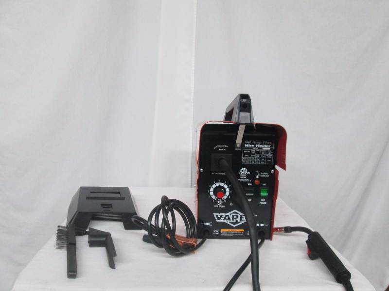 lot 15 image: Vaper 90-Amp Wire-Feed Welder Kit
