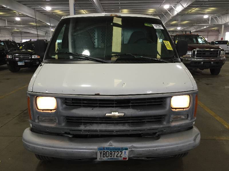 2000 Chevrolet G3500 Express Cargo Van