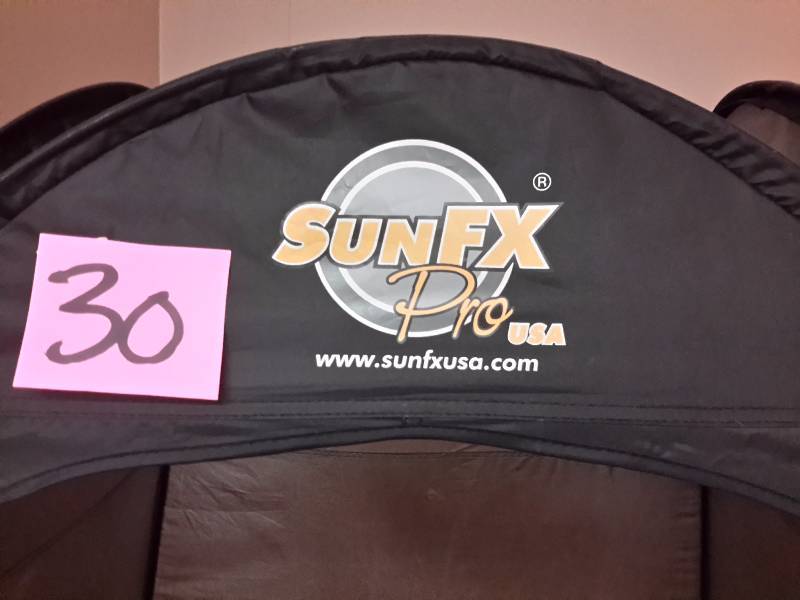 lot 30 image: Over spray Tent.. Foldable.. Approx.. 4ft x 4ft x 6 12 ft