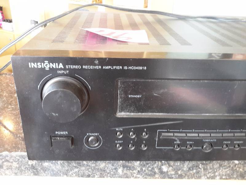 lot 46 image: Insignia, Stereo Receiver Amplifier..