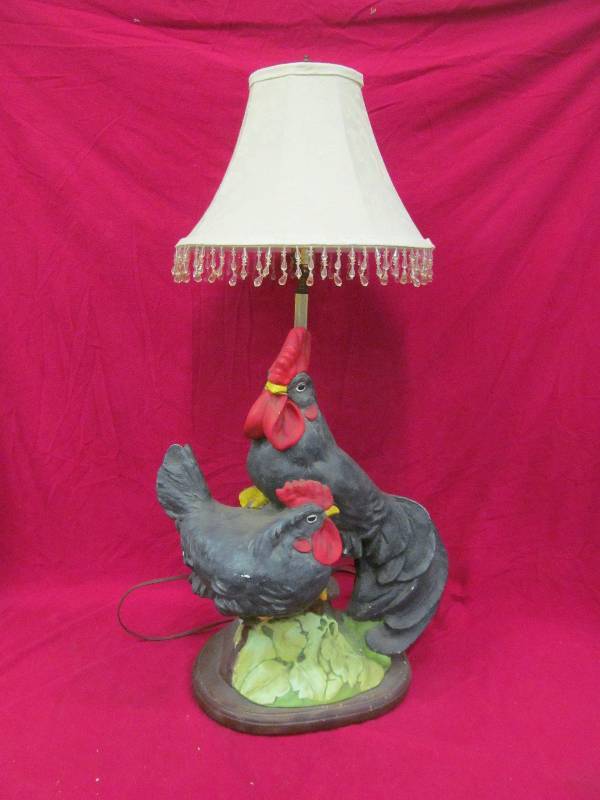 lot 84 image: lamp