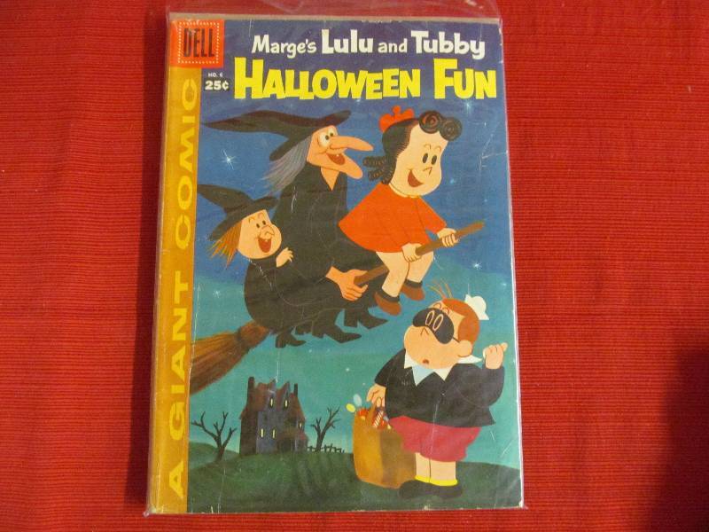 lot 115 image: Dell giant comic